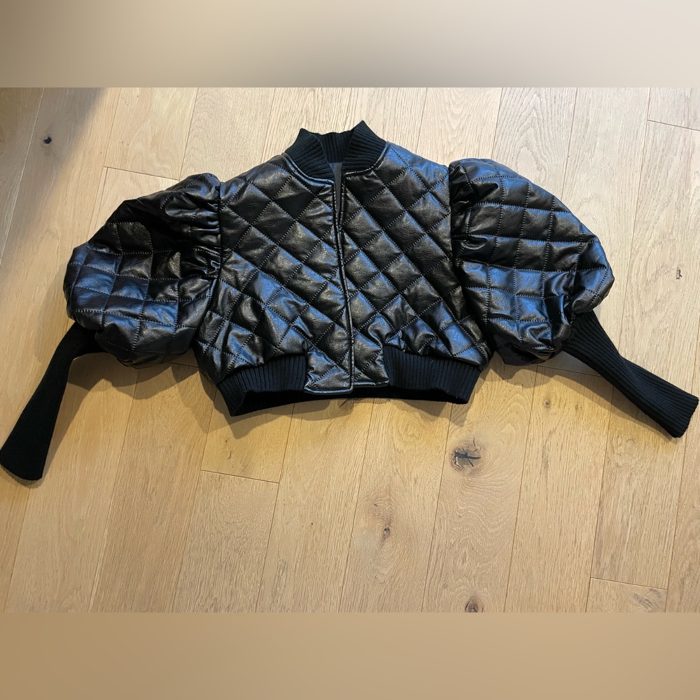 Quilted Black Puff Sleeve Crop jacket - unique!!
